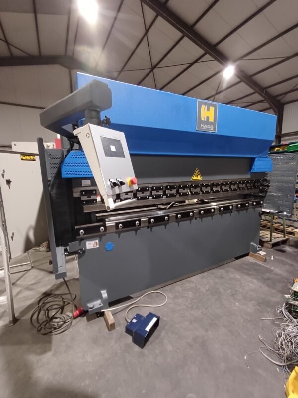 PRESSE PLIEUSE HACO PPM135