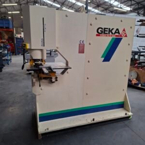 poinconeuse geka 110 tonnes