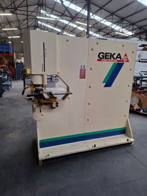 poinconeuse geka 110 tonnes
